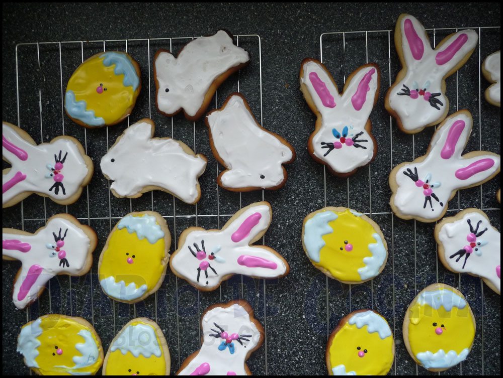 Galletas de Pascua: Huevos de Pascua y Conejitos de Pascua - PequeRecetas