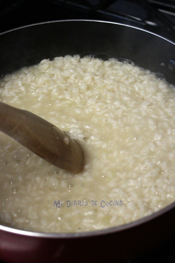 Risotto with mushroom and cheese