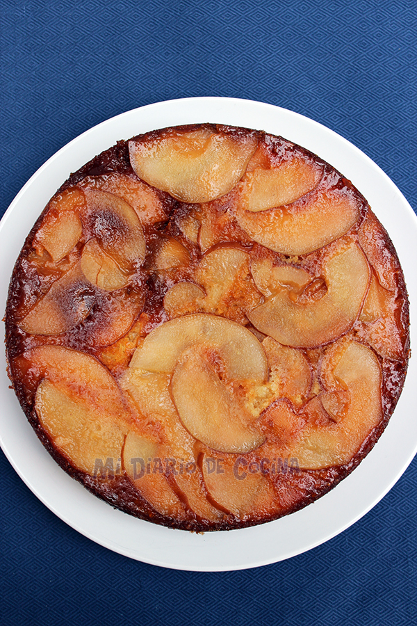 Upside-down pear tart