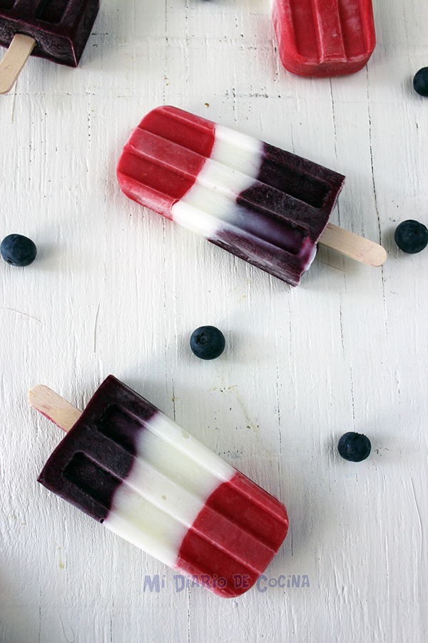 Yogurt, raspberry, blueberry ice cream