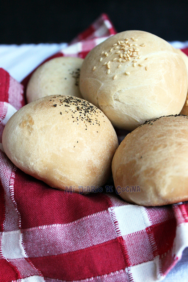 Dinner rolls