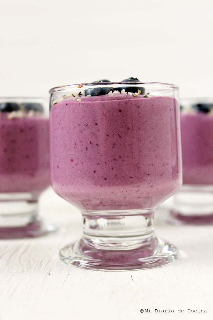 Blueberry mousse