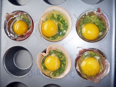 Prosciutto con huevo y espinaca - Preparación