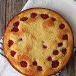 Pastel de limón con frambuesas