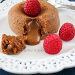 Dulce de leche molten cake