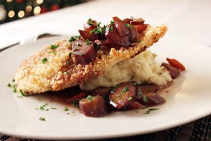 Breaded chicken, with carrots and rustic mashed-potatoes