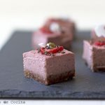 Vegan strawberry cheesecake