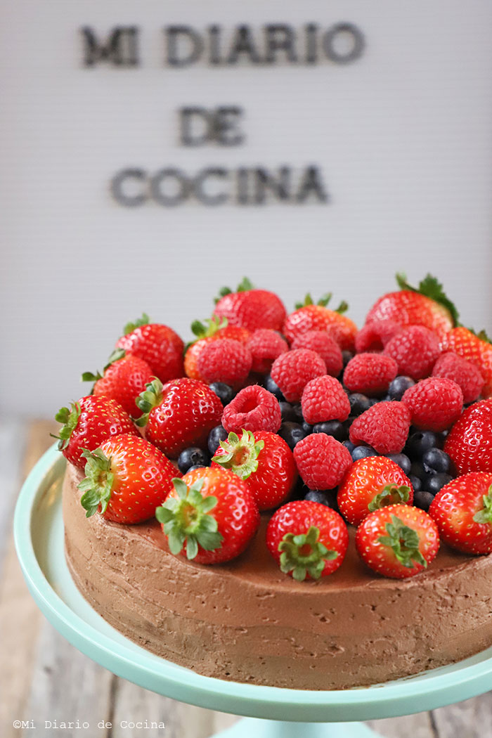 Torta de chocolate y berries
