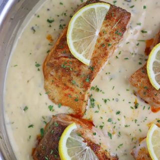 Mahi mahi with lemon sauce